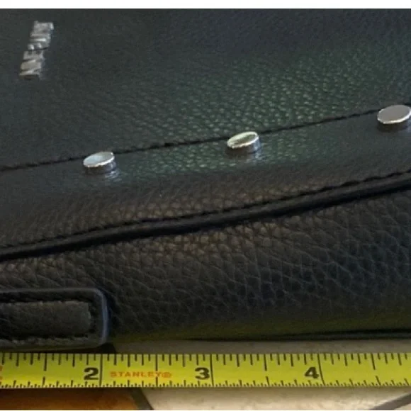 Nice West Small Crossbody Black NWT - Picture 5 of 7